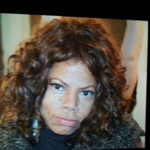 Meet your Posher, Bernetta